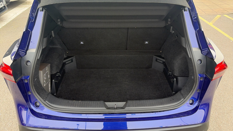 Nissan Qashqai 1.3 DiG-T MH N-Connecta 5dr Petrol Hatchback